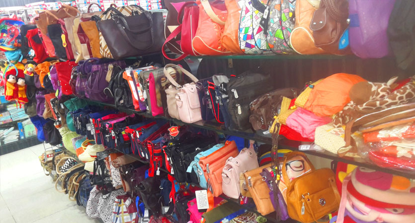 New Ammu Mart -Palani : Gift Section